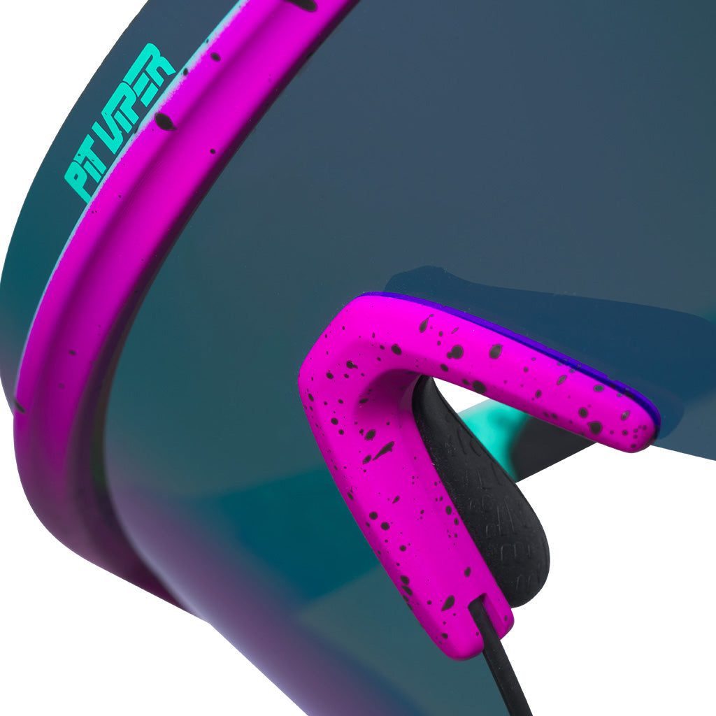 Skysurfer_artificial_product_.8_detail_61f0f343-dd10-4c0a-9743-a00dade56c31.jpg
