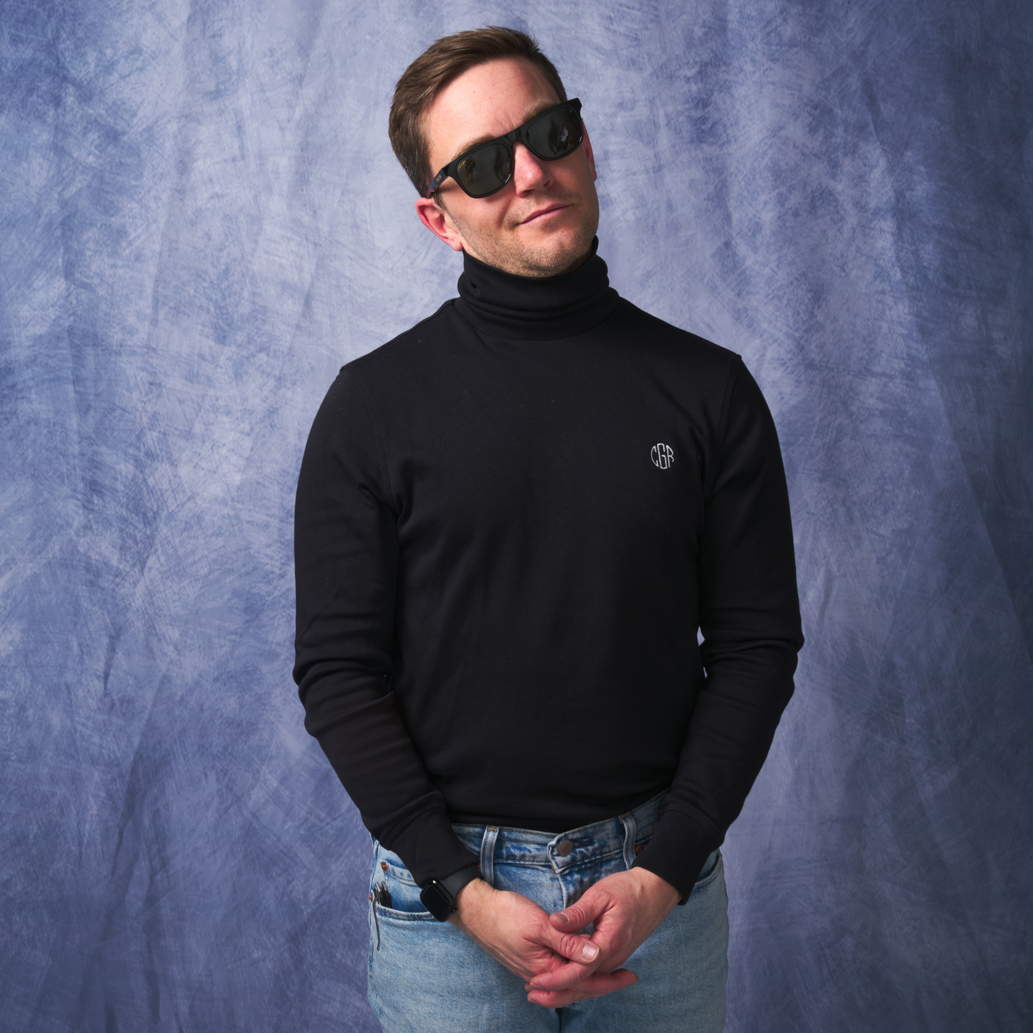 exec-highball-hdpv-polarized-smoke-lifestyle-2.png